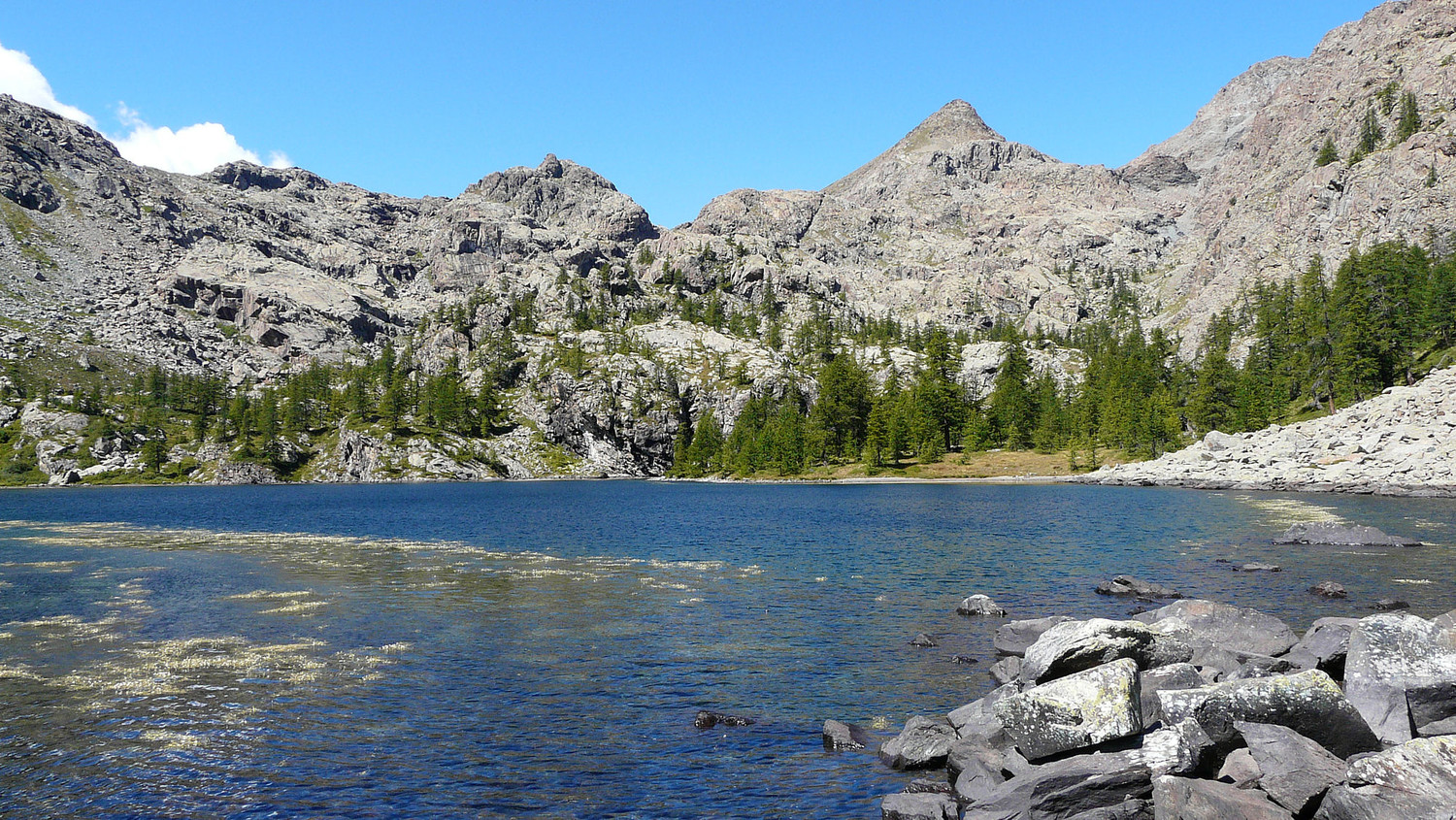 Lac Cornu parc Avic (val d'Aoste)