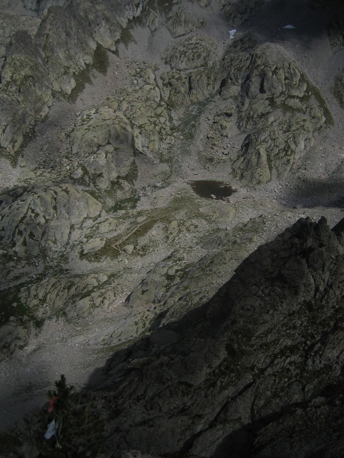 le petit lac sous le Pas du Mt. Colomb