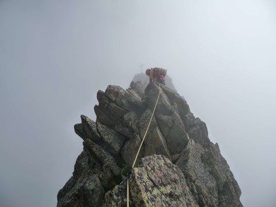 sur l'arête finale 