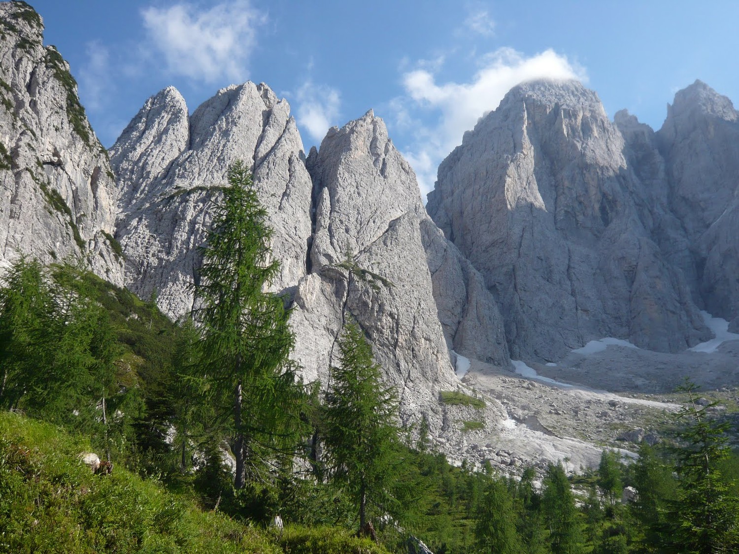 Vue du refuge Pellarini