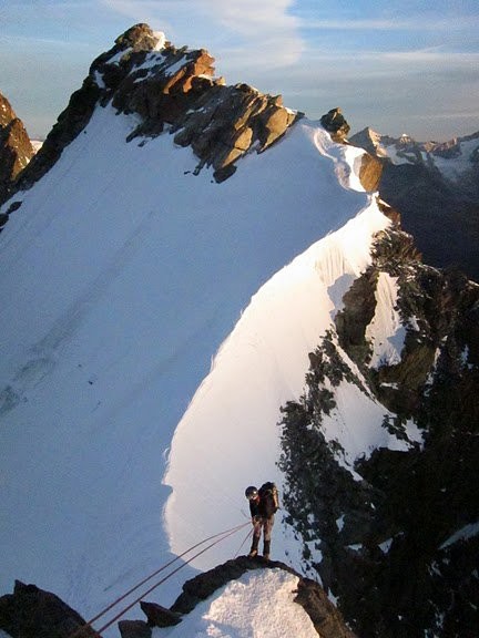 Descente en rappel depuis le Breithornzwillinge