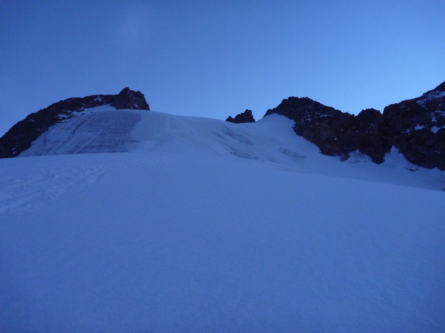 ressaut avant le col et la rimaye