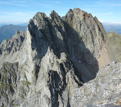 Les 5 dents de l'arête SW du Grand Pic de la Lauzière