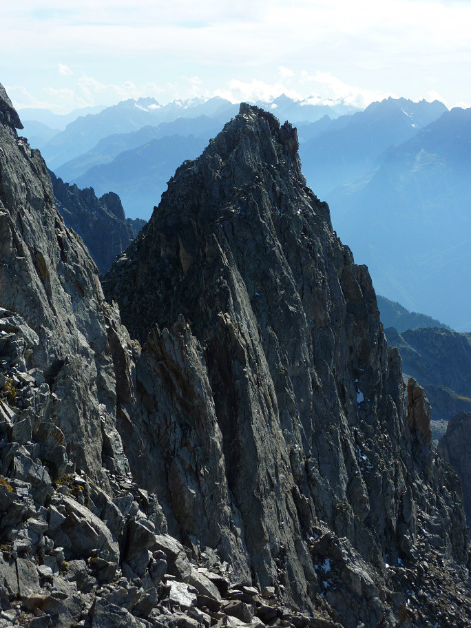 La 5ème dent depuis la crête NW