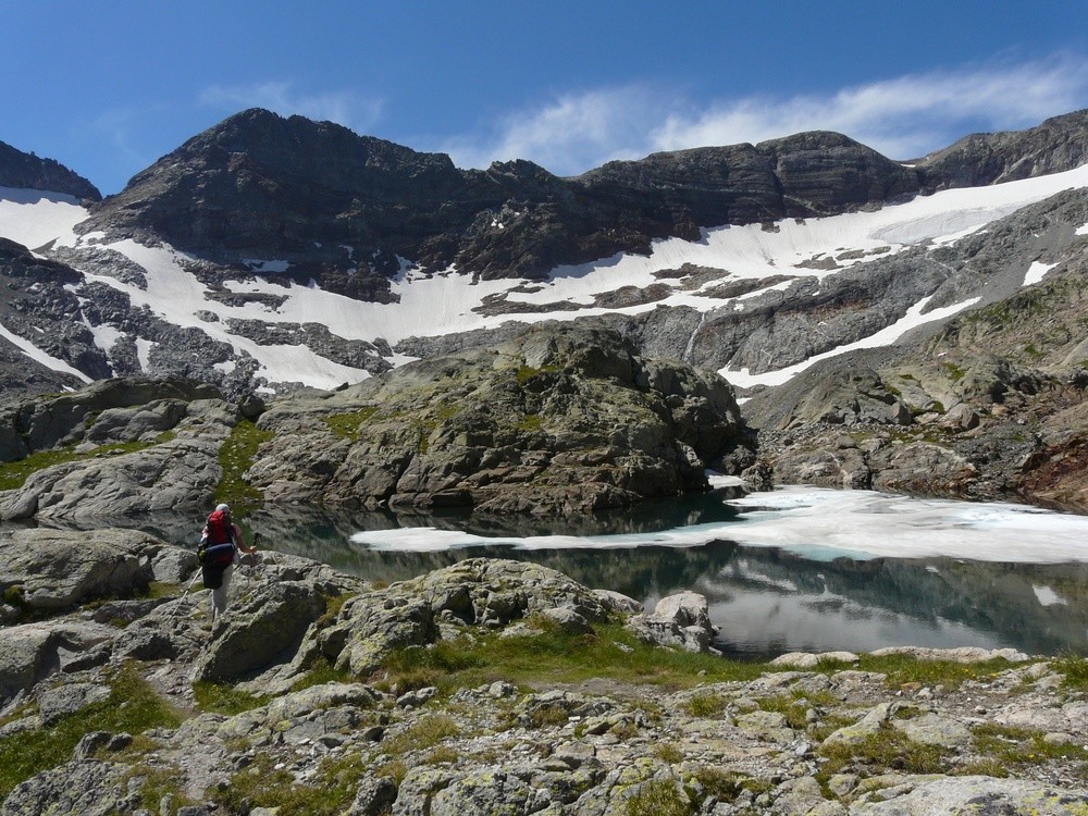 Petit lac au dessus du Portillon