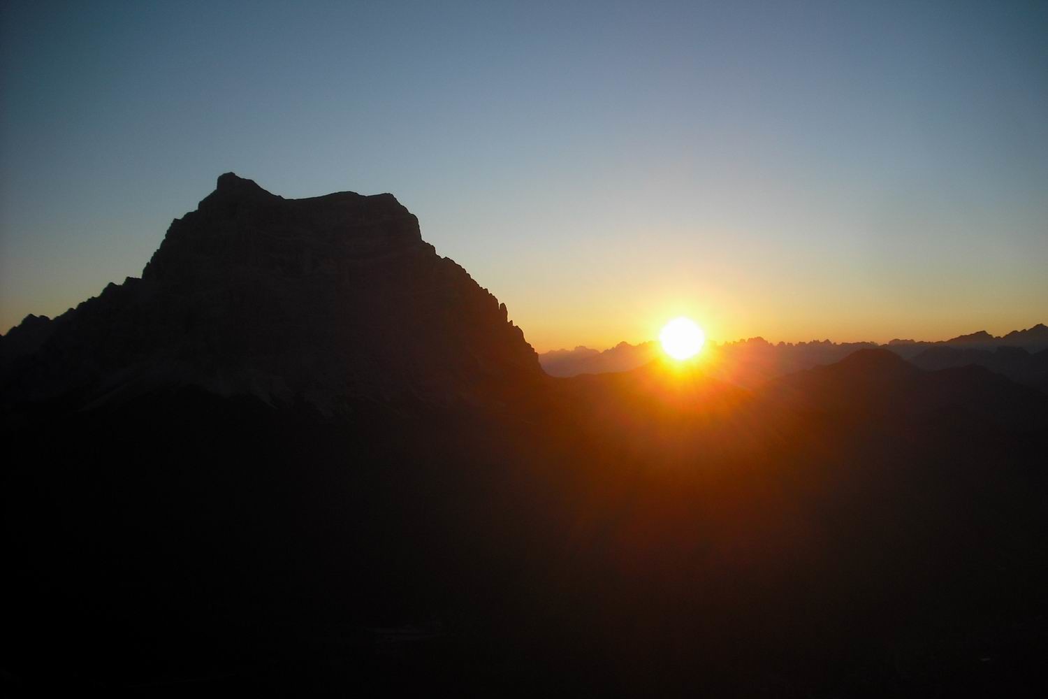 il Pelmo all'alba