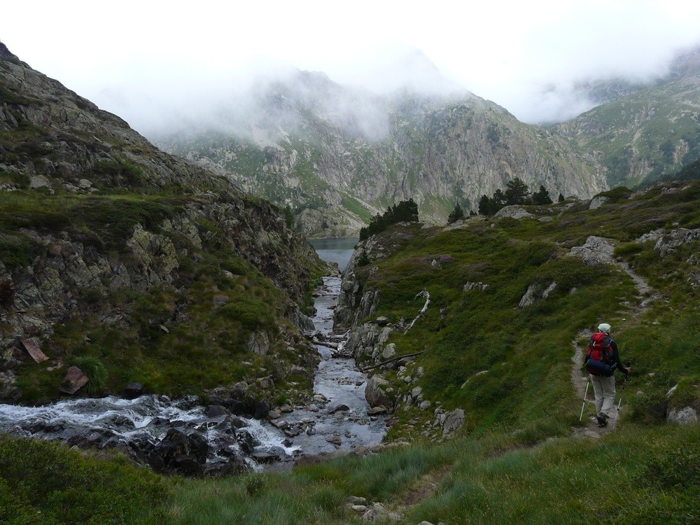 Descente sur l'étang Romedo de Baix