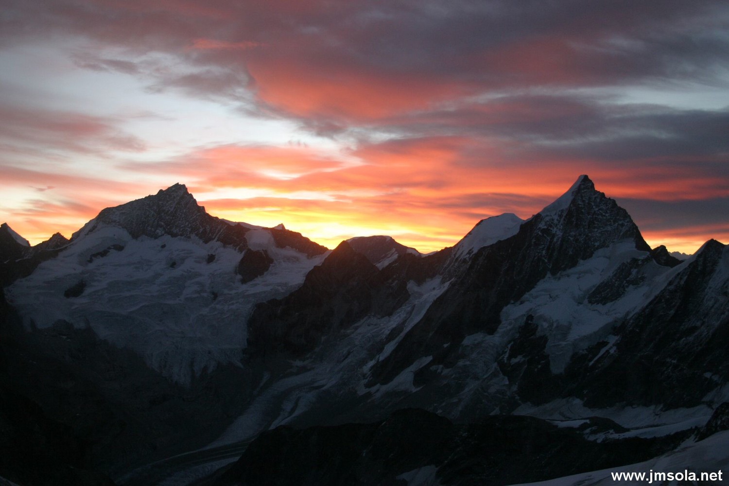 Levée du soleil sur la couronne impériale