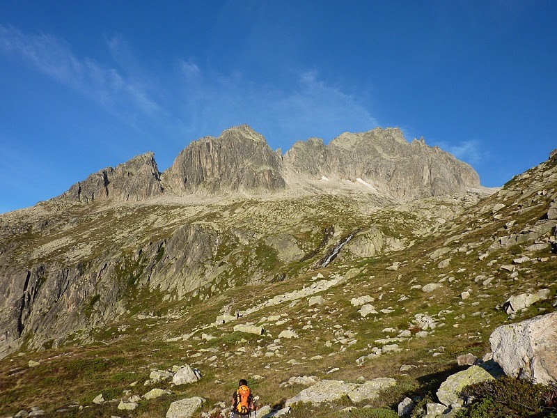 l'arête avec le couloir d'acces apres la premiere tour