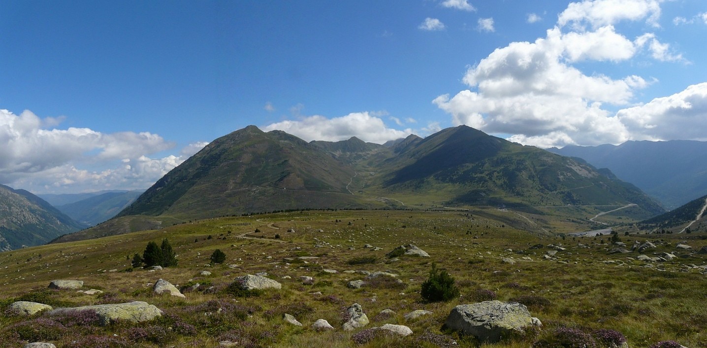 En descendant sur le Col de Puymorens