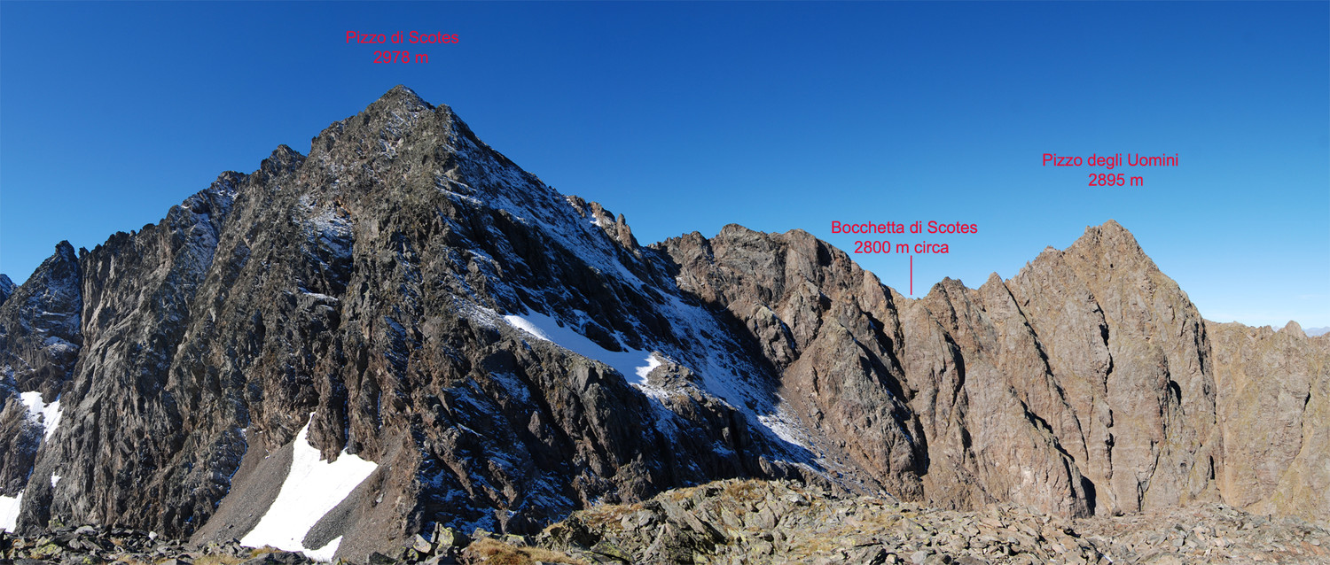 Il Pizzo di Scotes con parte del percorso, visto dalla Motta della Pioda 2788 m.