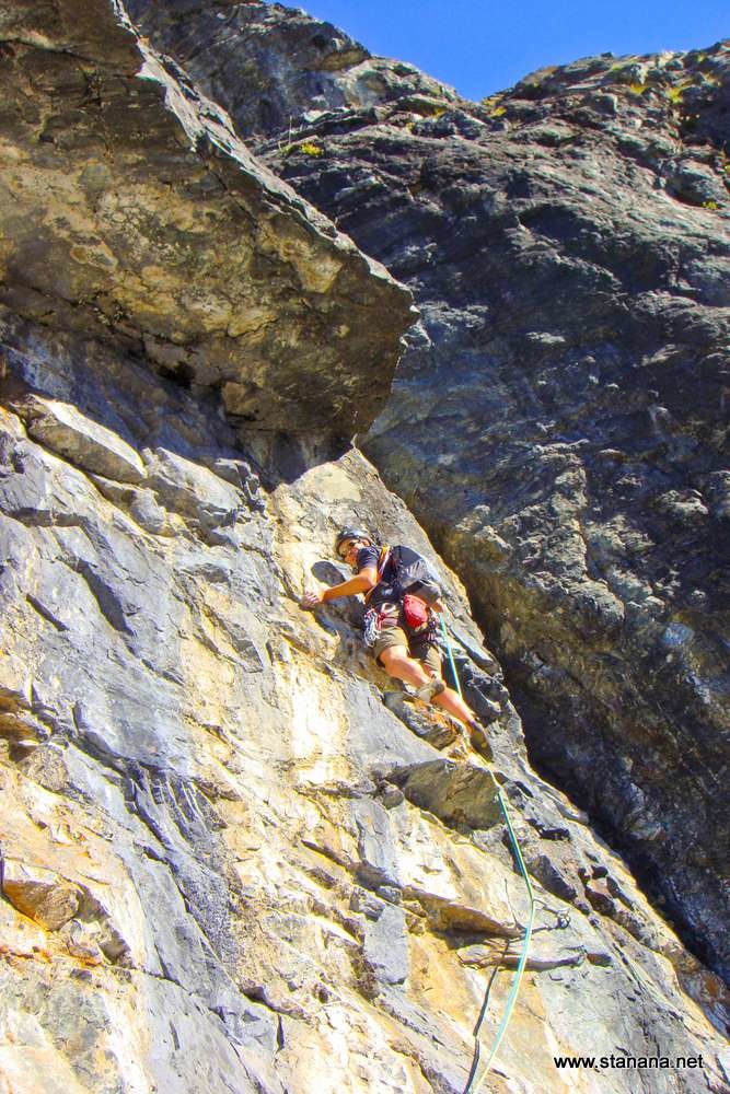 2ème longueur, au début crux en 6b