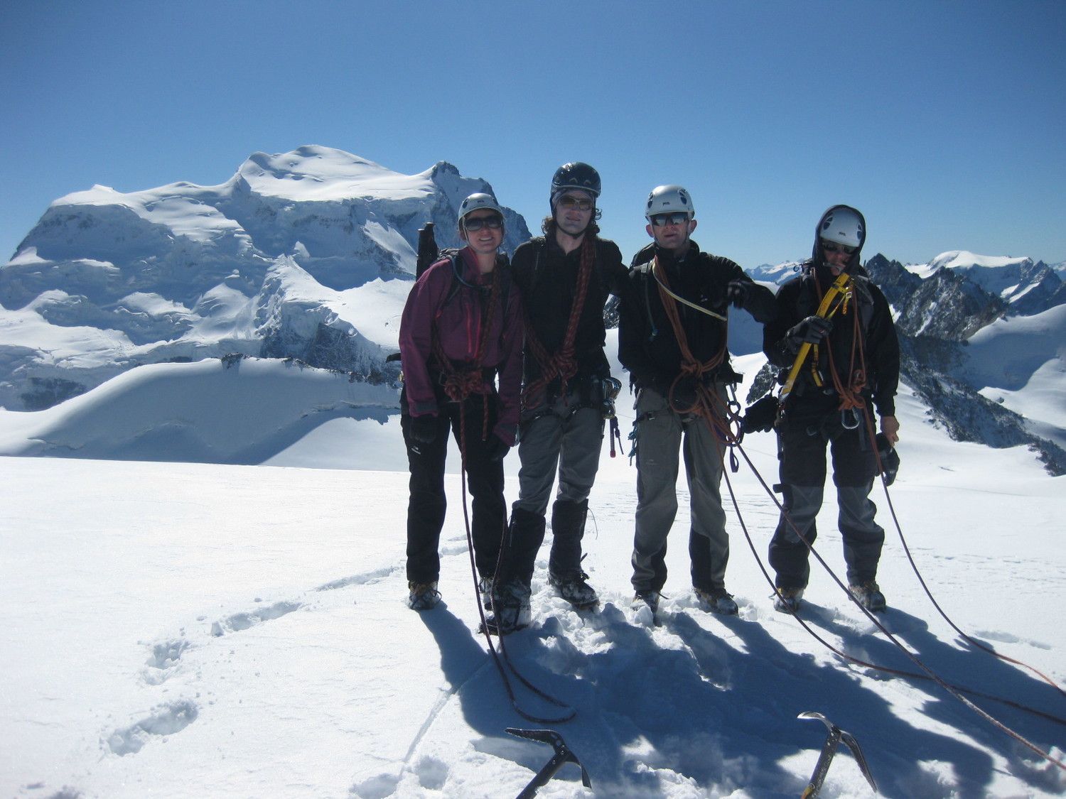 Au sommet du Petit Combin 2/2