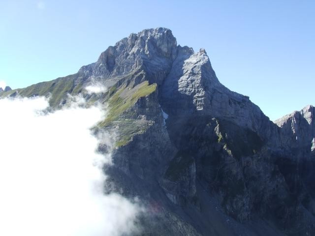 Pointe Percée depuis les 4 Tetes