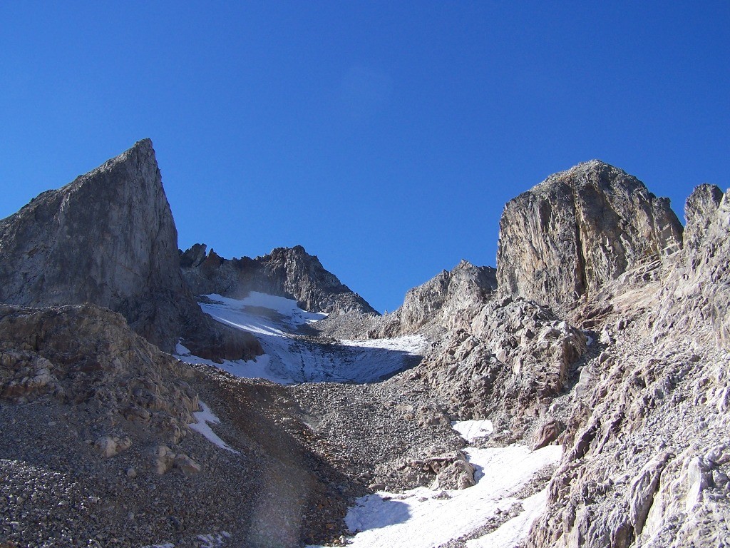 Gd pic de la lauzière face N, et le glacier de celliers ou ce qu'il en reste.