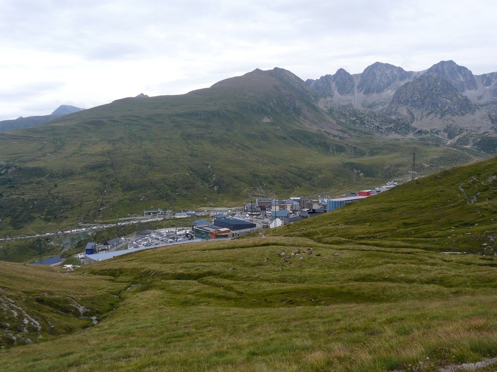 Dans la descente sur le Pas de la Case