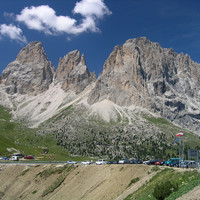 Le groupe du Sassolungo vu du Passo Sella