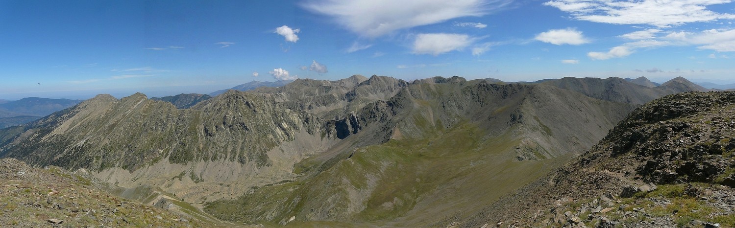 Au dessus du vallon de la Valleta