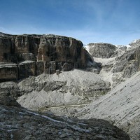 Plan de Roces sous les plateaux du Sella