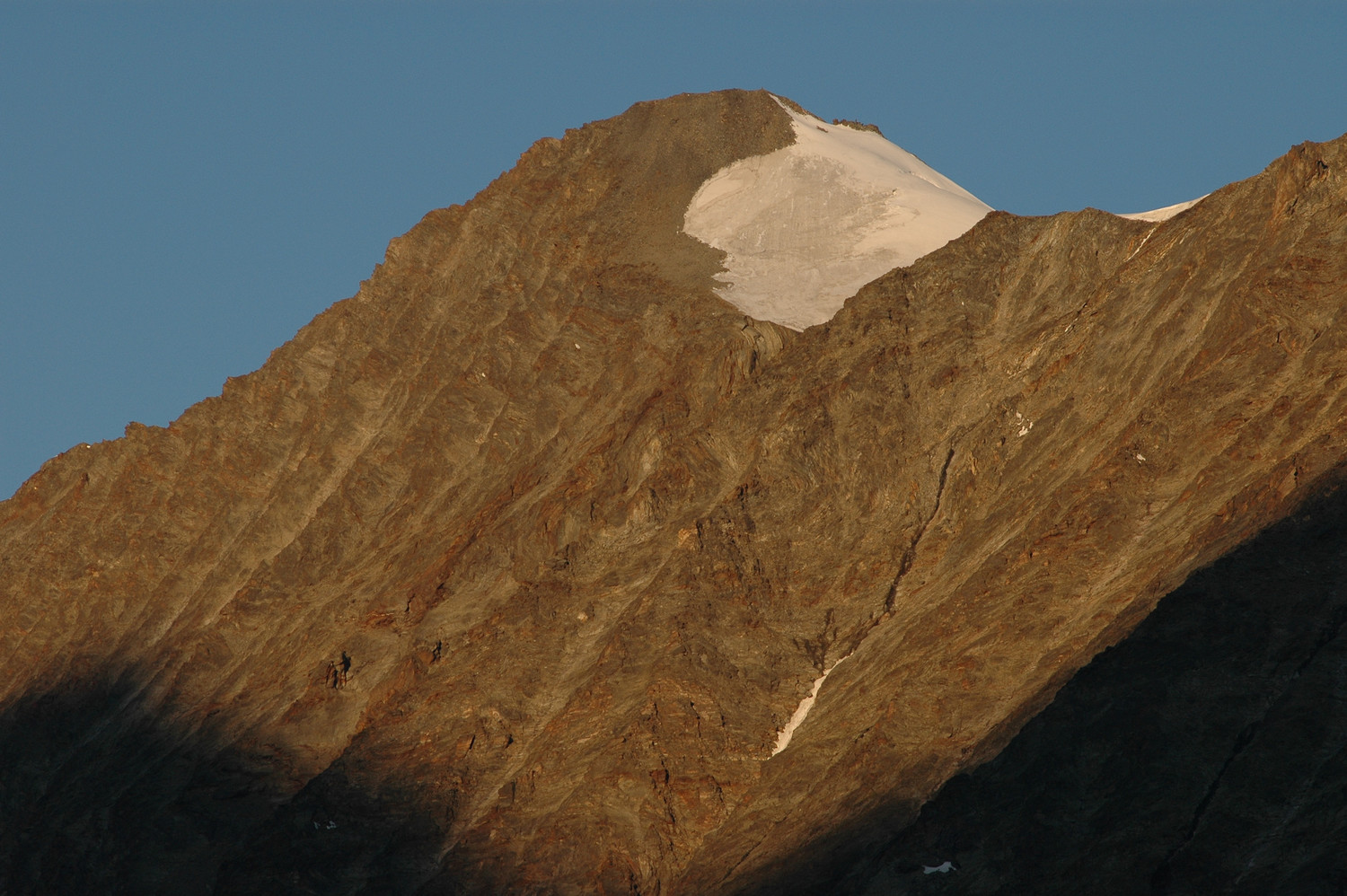 Balfrin 3796m, face E. 08/2009
