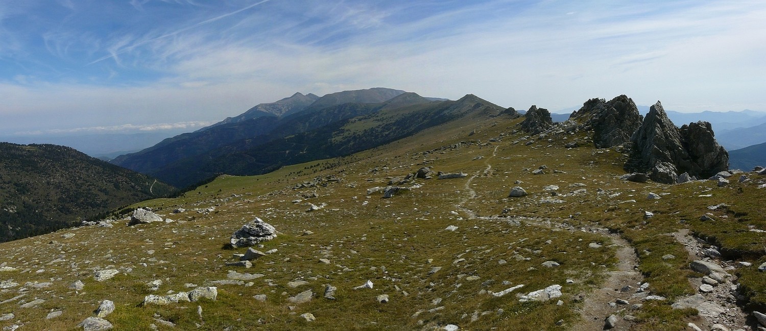 Direction le Pla Guillem et le massif du Canigou