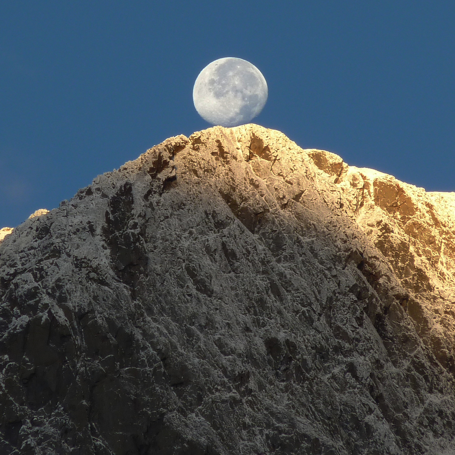 Moon Bilboquet sur l'arête Petit - Grand Armet