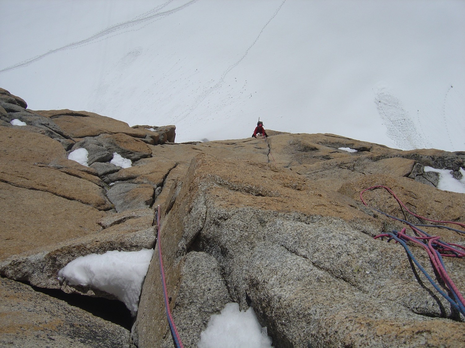 Yaka suivre la fissure