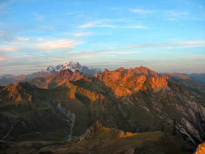 Soleil automnal sur le Massif du Mt Blanc Soleil automnal sur le Massif du Mt Blanc