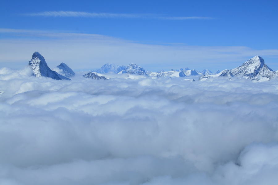 Matterhorn, Mont Blanc, Le Grand Combin depuis Allalinhorn