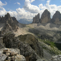 Tre Cime et Mt Paterno vus de la Torre di Toblin   