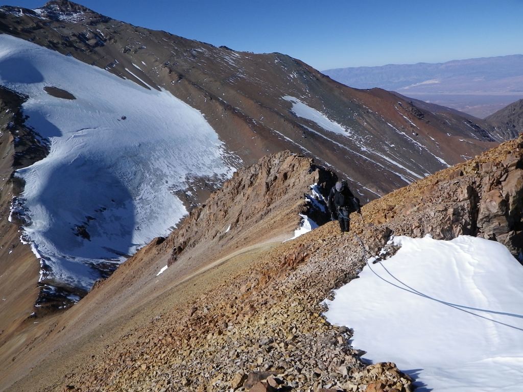 Sur arête sommitale, derniers mètres avant sommet..
