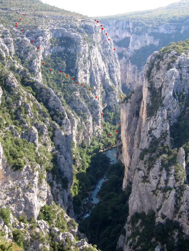 Verdon Maline 3 Oct 2010 : Iti très très aproxilmatif de la voie qui est cachée par le pilier