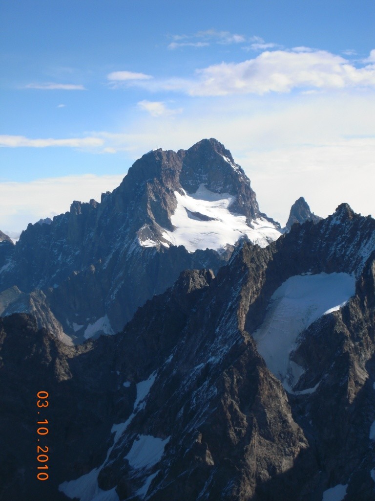 Ecrins vu du sud-ouest (Fétoules)