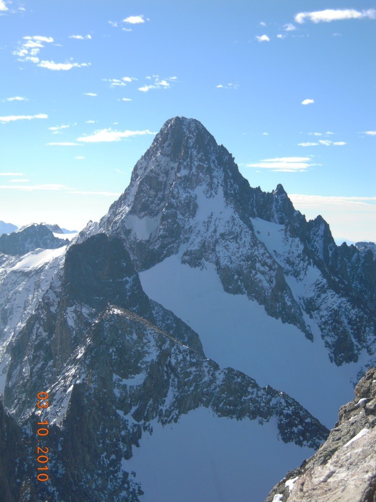 Tête de l'Etret vu du nord (Fétoules)