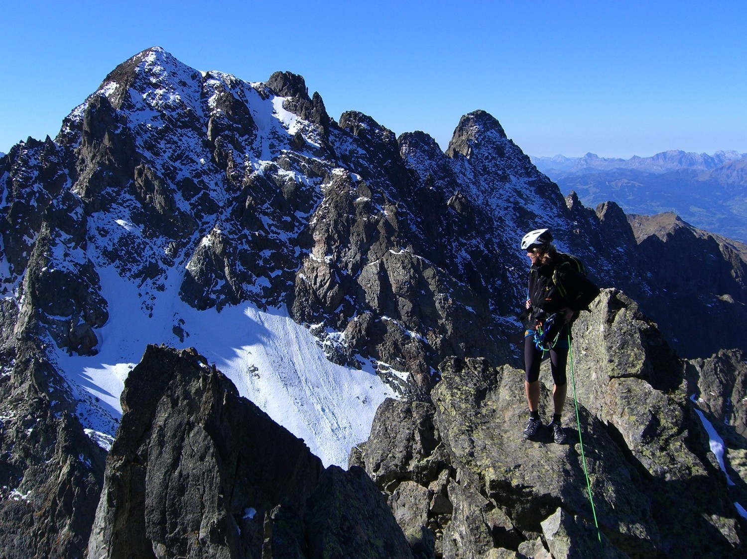 Trav des Crochues-regard sur le Pouce