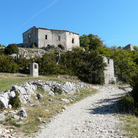 Châteauneuf les Moustiers (la mairie)