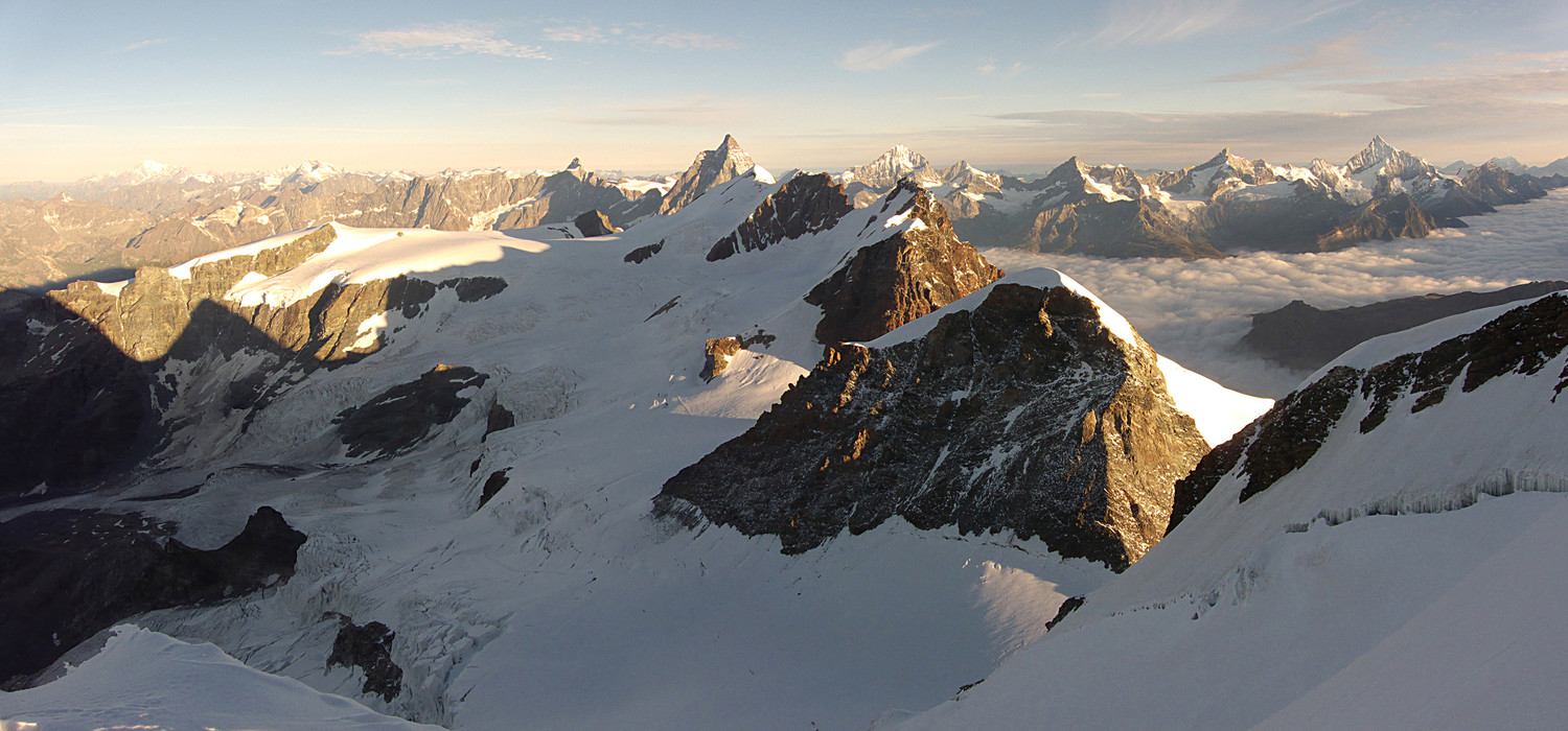 Dans la montée au Castor lors de la traversée du mont Rose