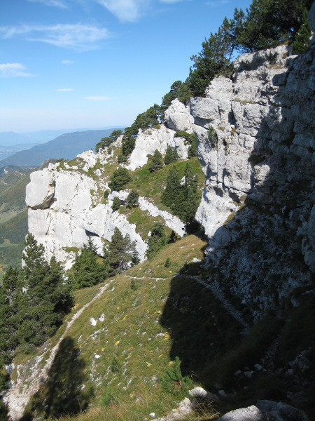 sur le passage de Tencovaz