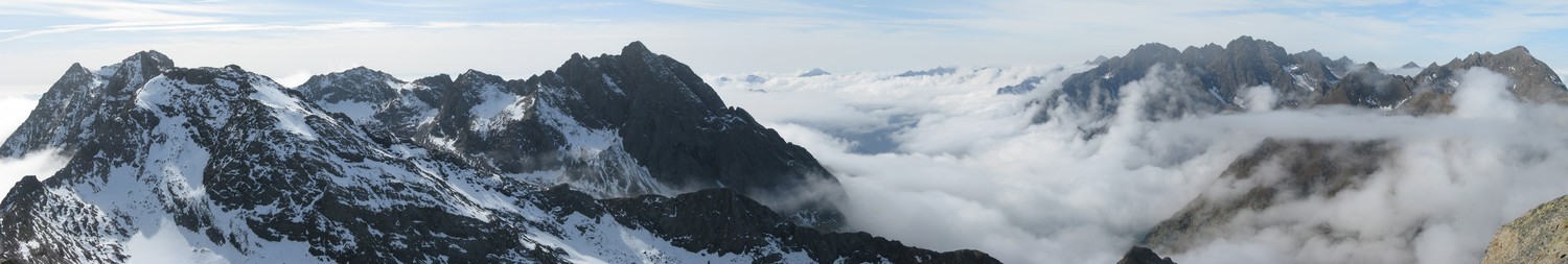 Panorama scendendo dallo Strinato: dal Gleno al Coca.