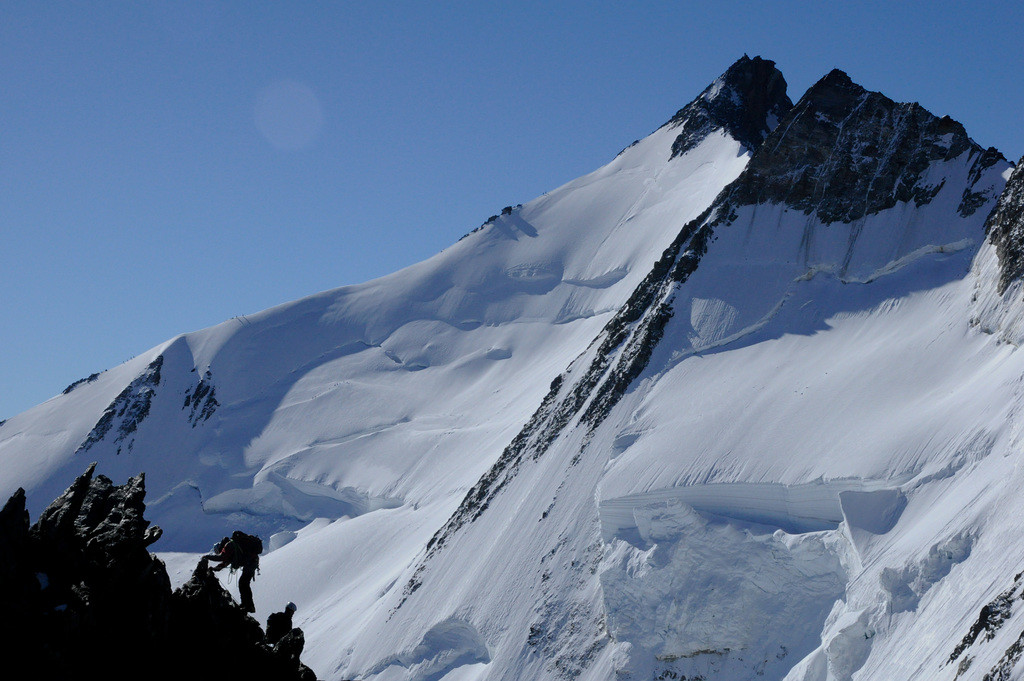 Nadelgrat avec Nadelhorn et Stecknadelhorn en arrière plan