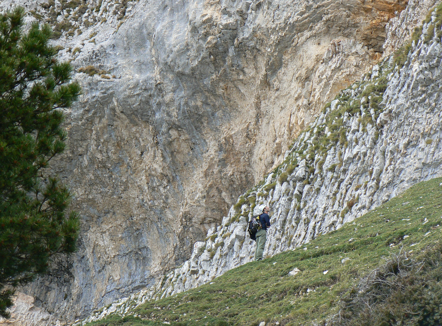 A la recherche du départ de la Voie (Chamechaude)