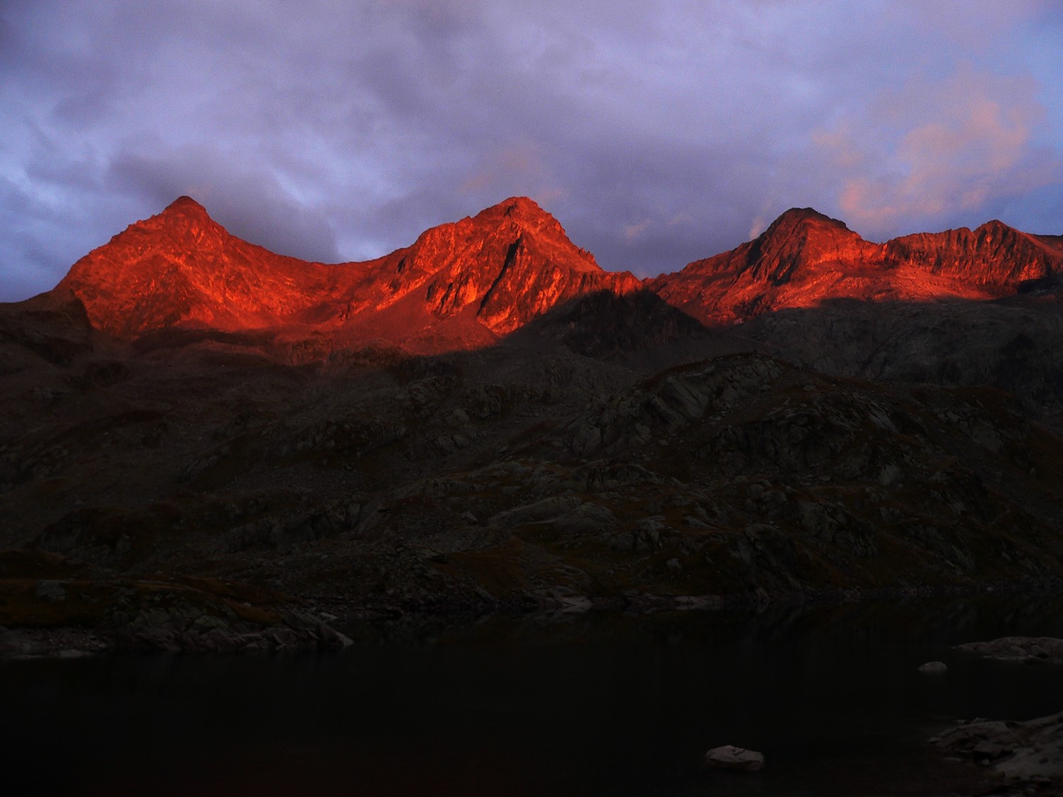 Chaine de Belledonne vue du refuge des 7 laux