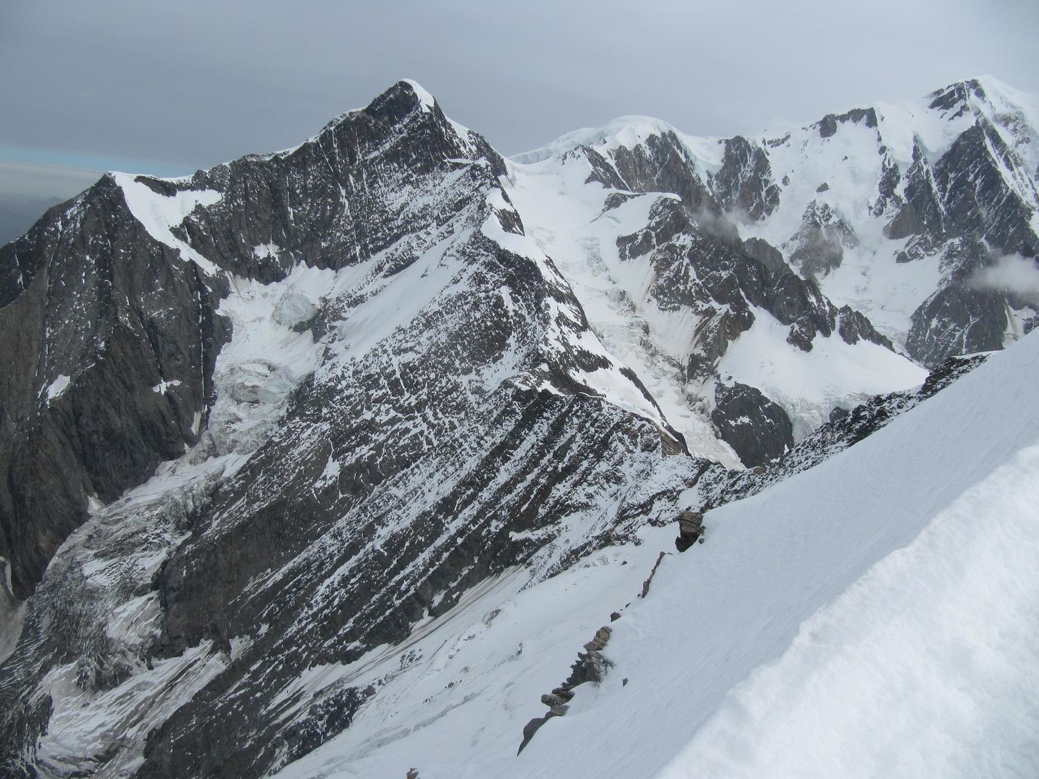 Conditions de neige sur Bionnassay et le Mont Blanc : 30 cm de neige transformée