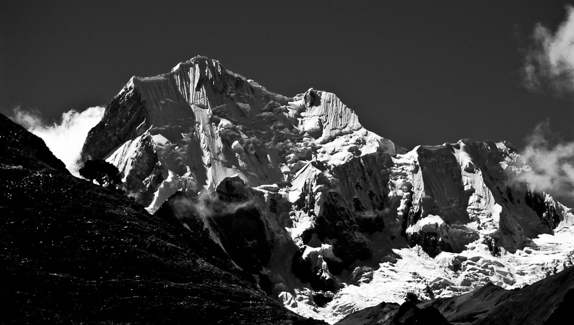 Yerupaja, cordillera Huayhuash | Pérou | www.davphotos.fr