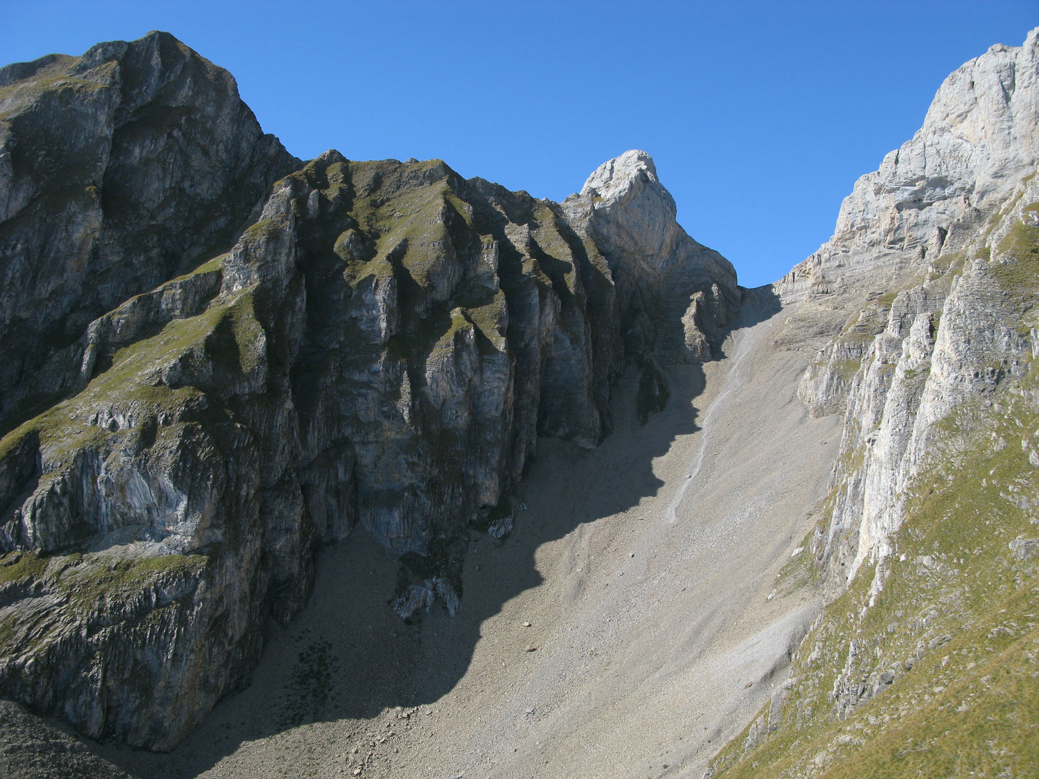 col de la Forclaz 'de Doran.ombres courtes