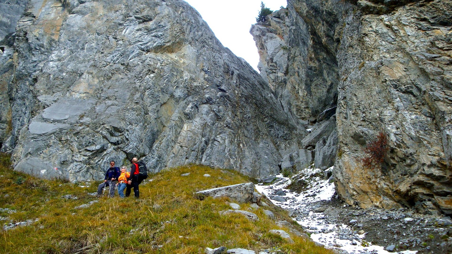 Poteu: début du couloir