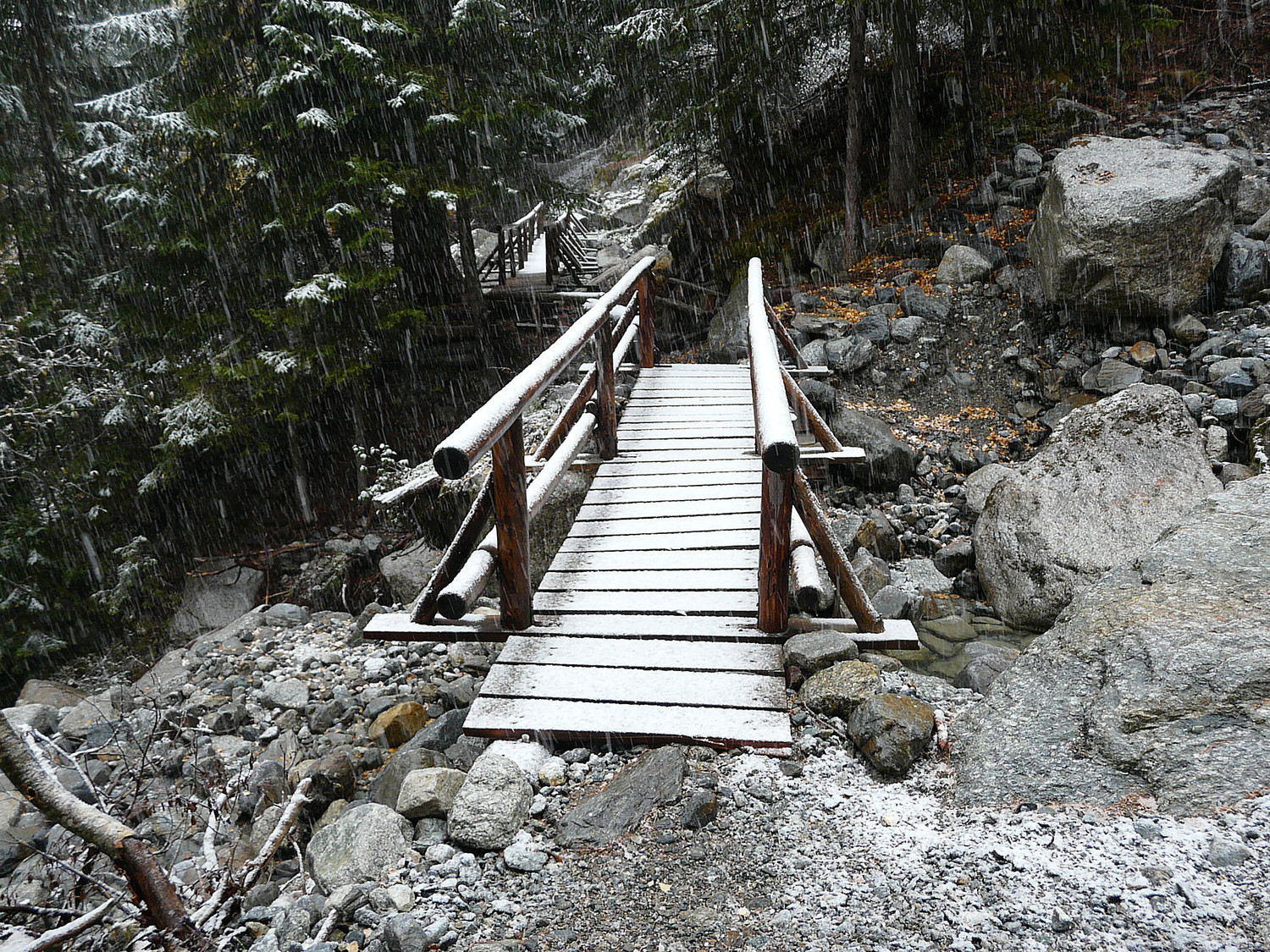 Pont glissant, équipements spéciaux obligatoires