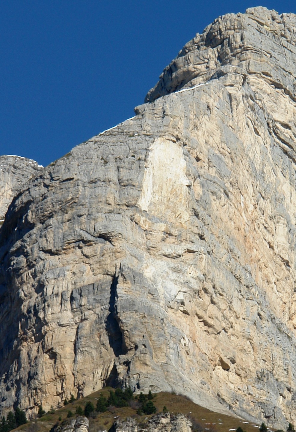 Dent de Crolles - Pilier Sud - zoom éboulement du 23/10