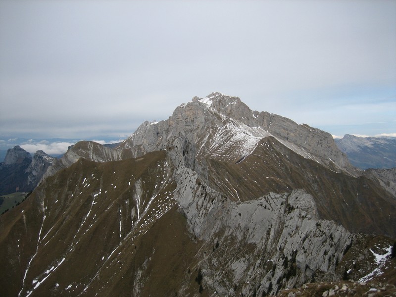 La Tournette et l'arête depuis la Pointe de la Beccaz