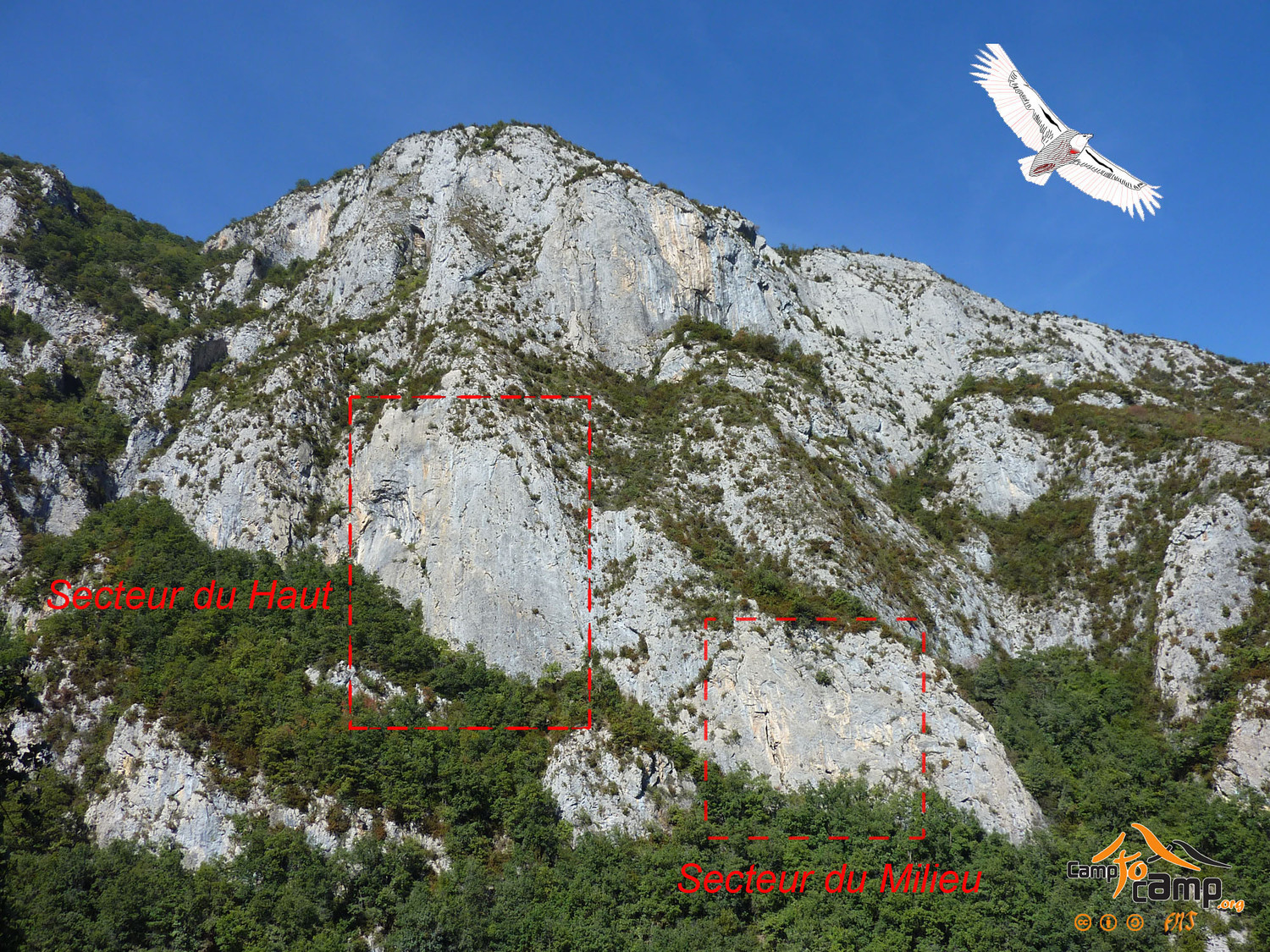 Falaise Pibeste - Vue d'ensemble des secteurs du Milieu et du Haut